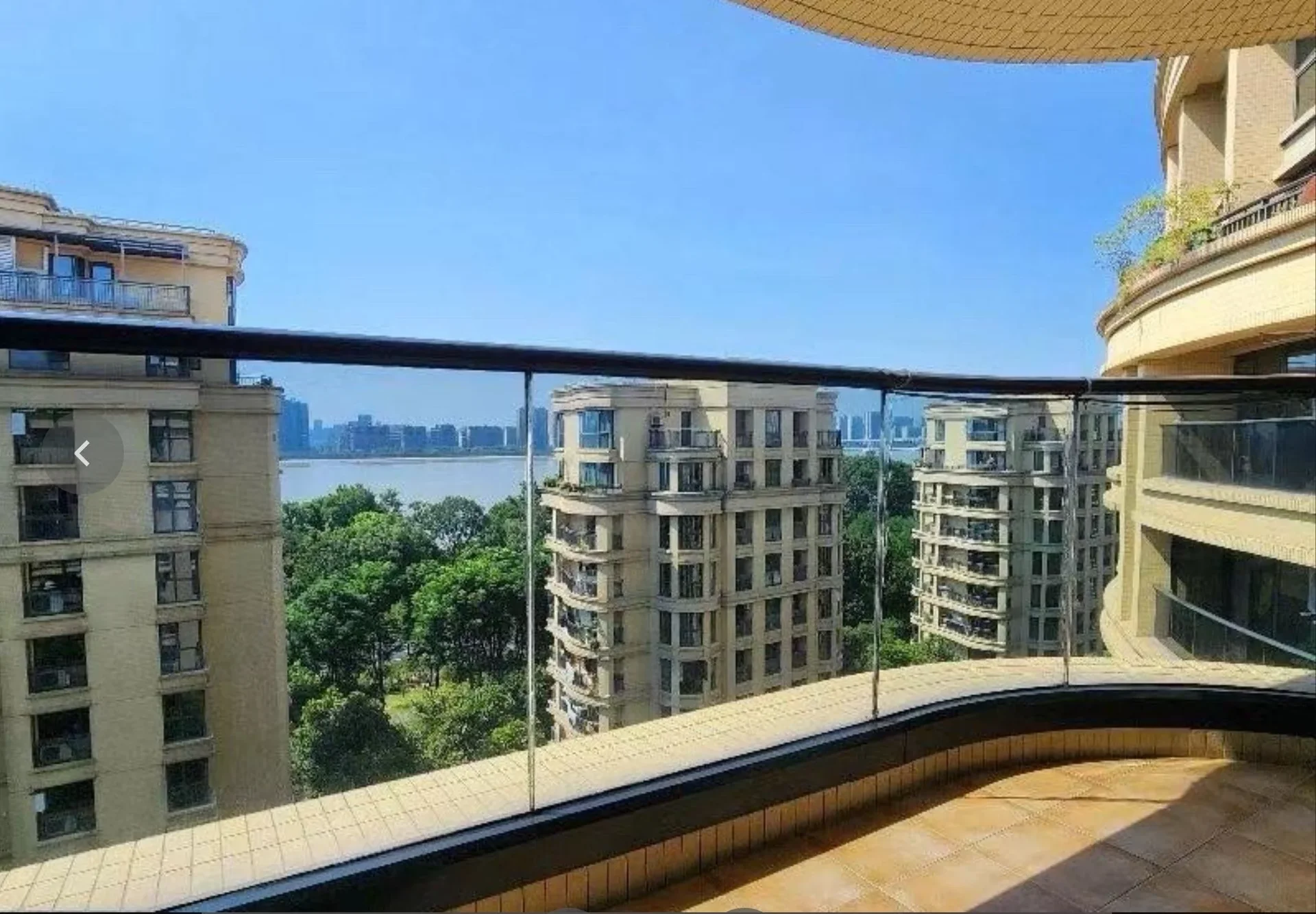 Property Photo 9